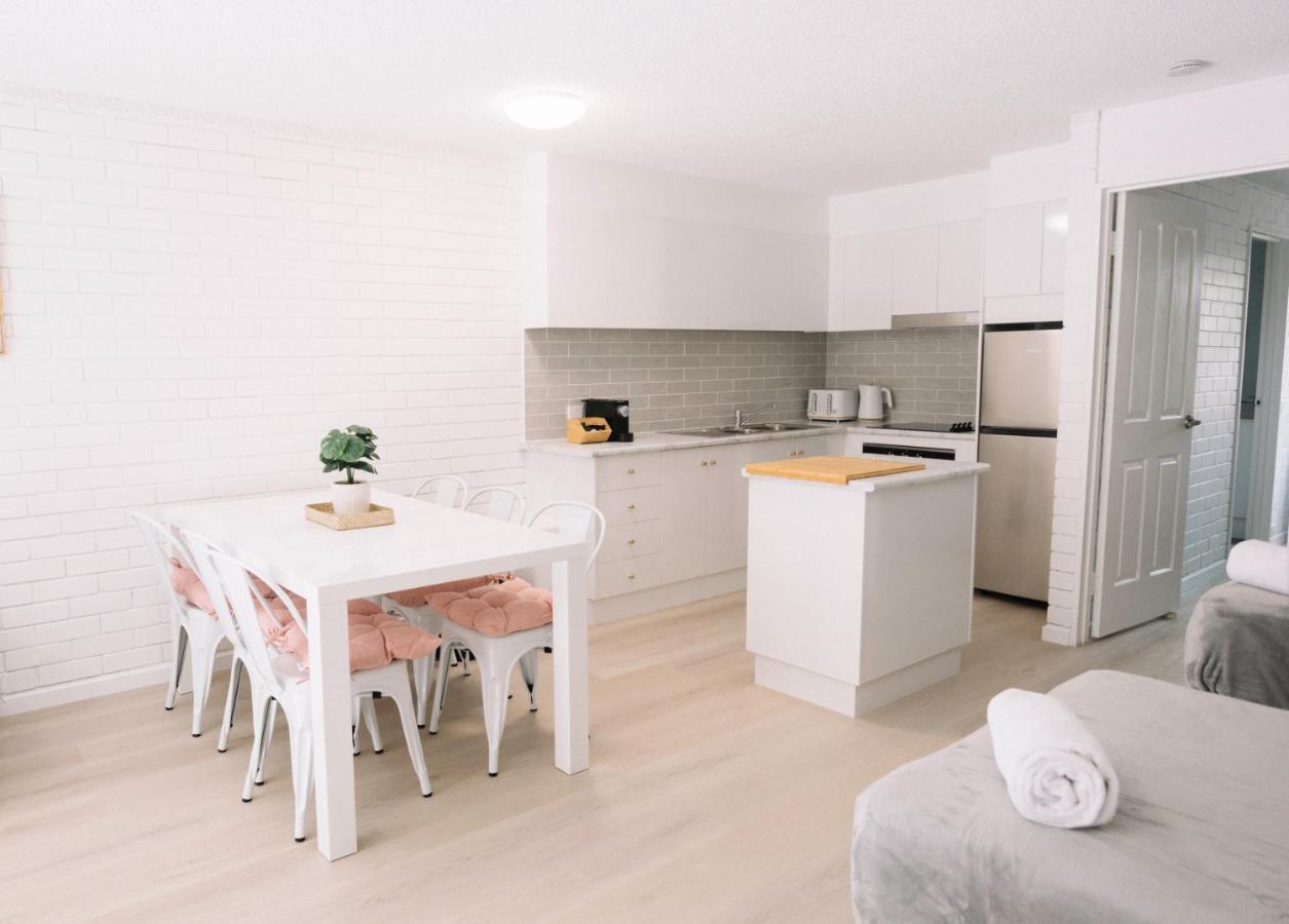 Surfers Paradise- Meters From The Beach! Gold Coast Exteriér fotografie